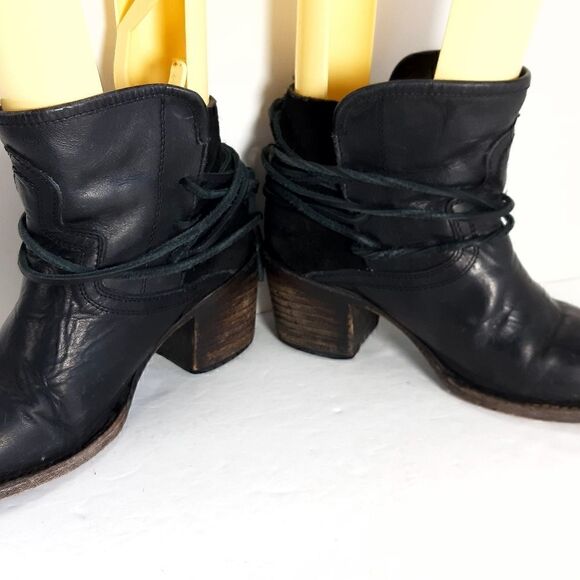 FREEBIRD by Steven Women's CASEY Black Leather Suede Ankle Boots Booties Size 8 - Picture 6 of 15